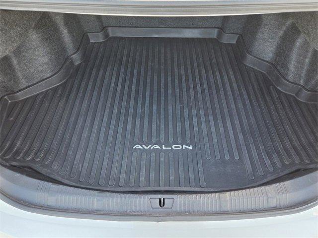 Used 2018 Toyota Avalon XLE Premium w/ All Weather Liner Package image 13