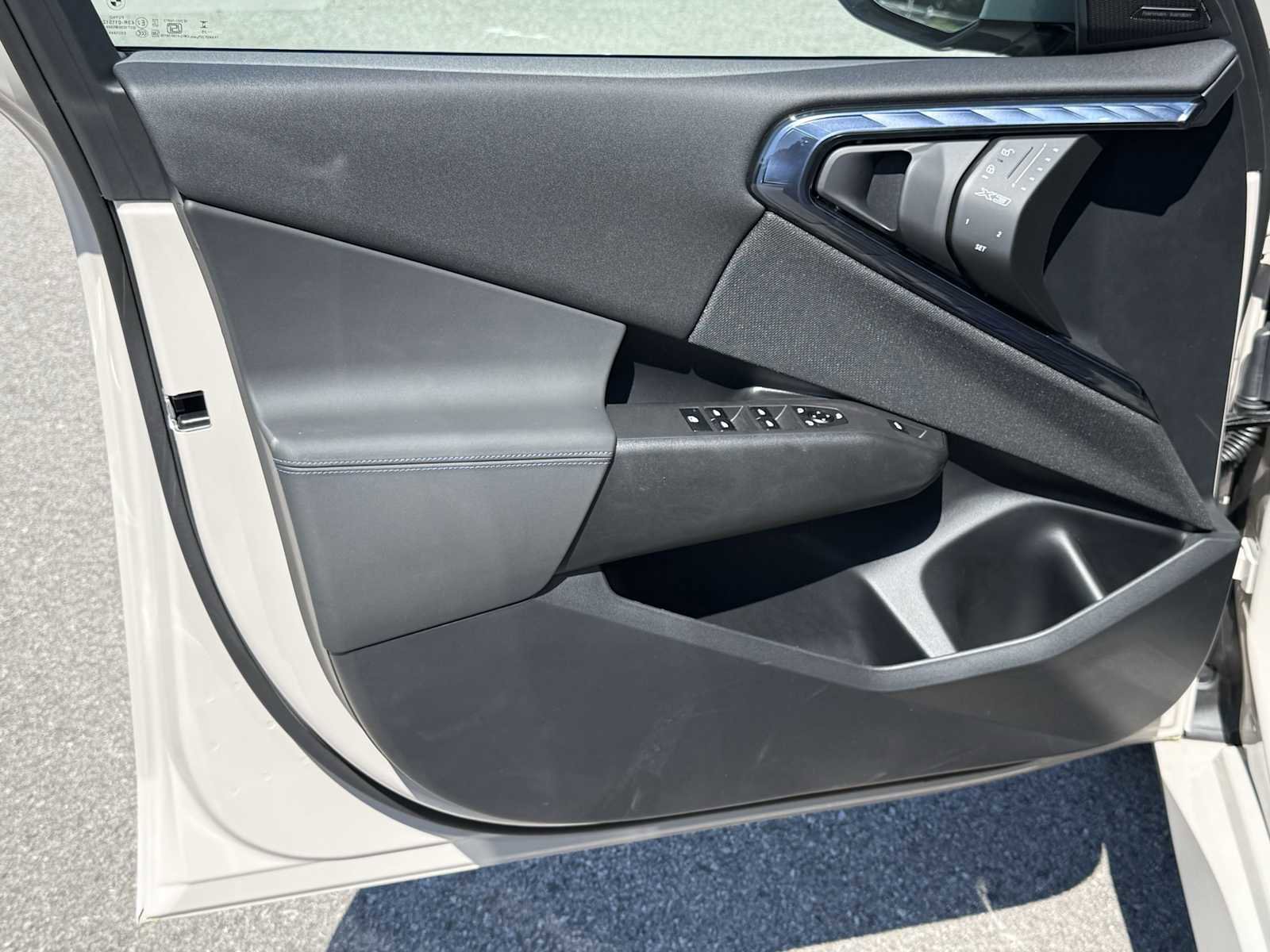 New 2025 BMW X3 xDrive30i w/ Premium Package image 14