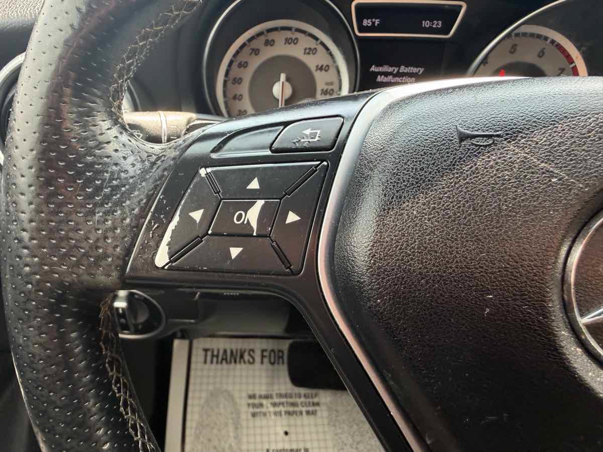 Used 2014 Mercedes-Benz CLA 250 image 29