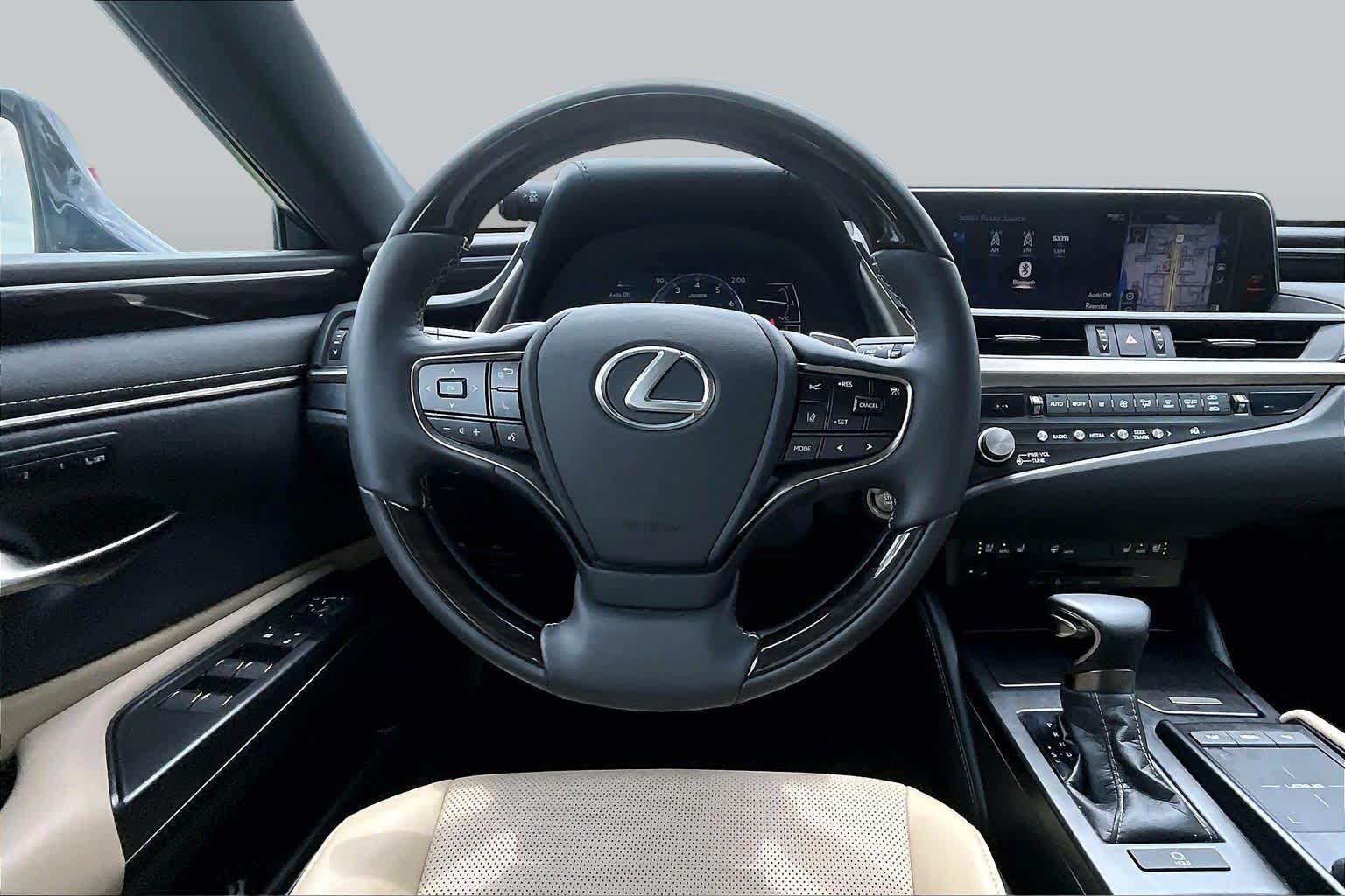 Used 2021 Lexus ES 350 w/ Premium Package FWD image 6