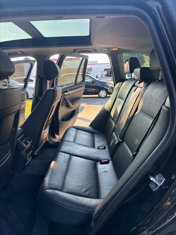 Used 2017 BMW X3 sDrive28i w/ Premium Package 3 image 18