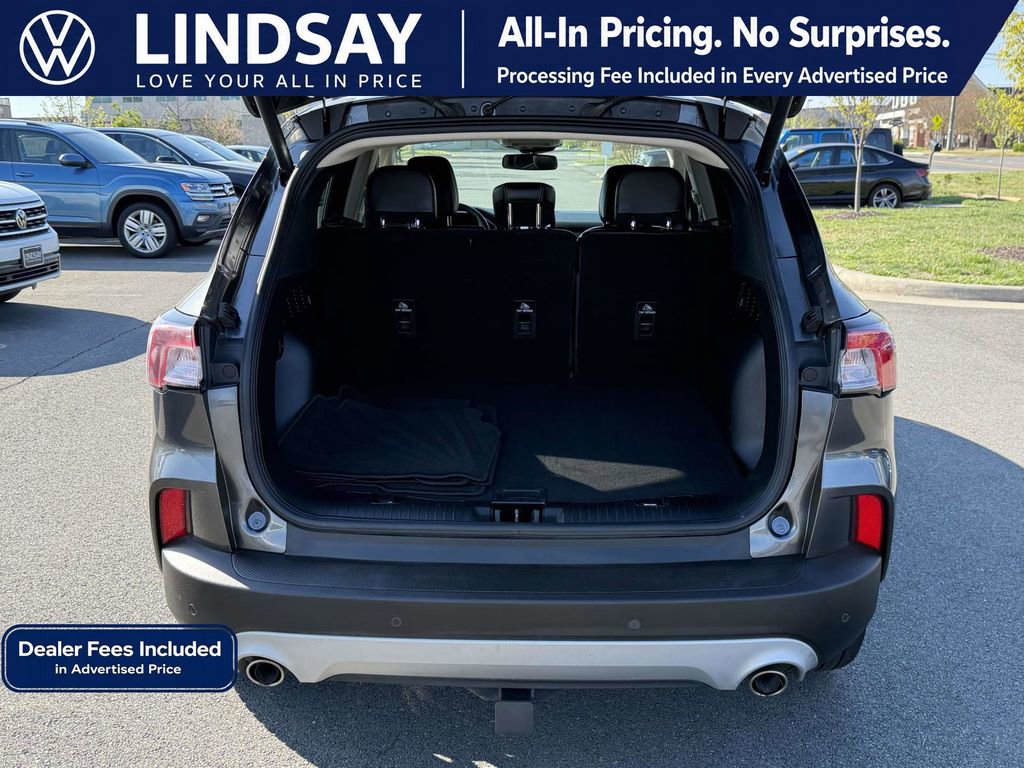 Used 2020 Ford Escape Titanium AWD/4WD image 15