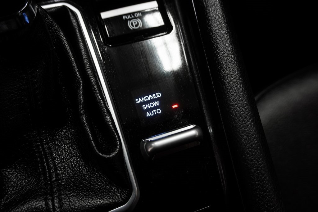 Used 2022 Jeep Compass Latitude image 27