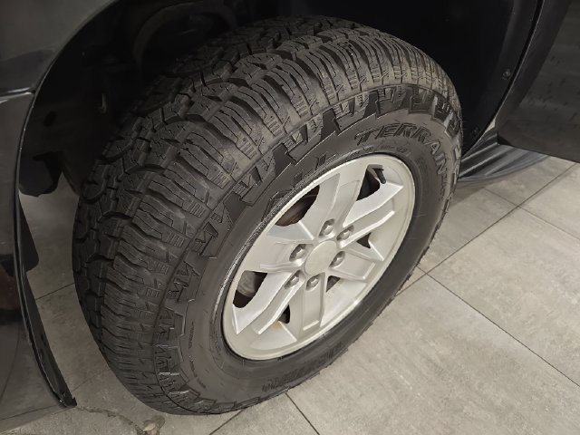 Used 2014 GMC Yukon SLT AWD/4WD image 33