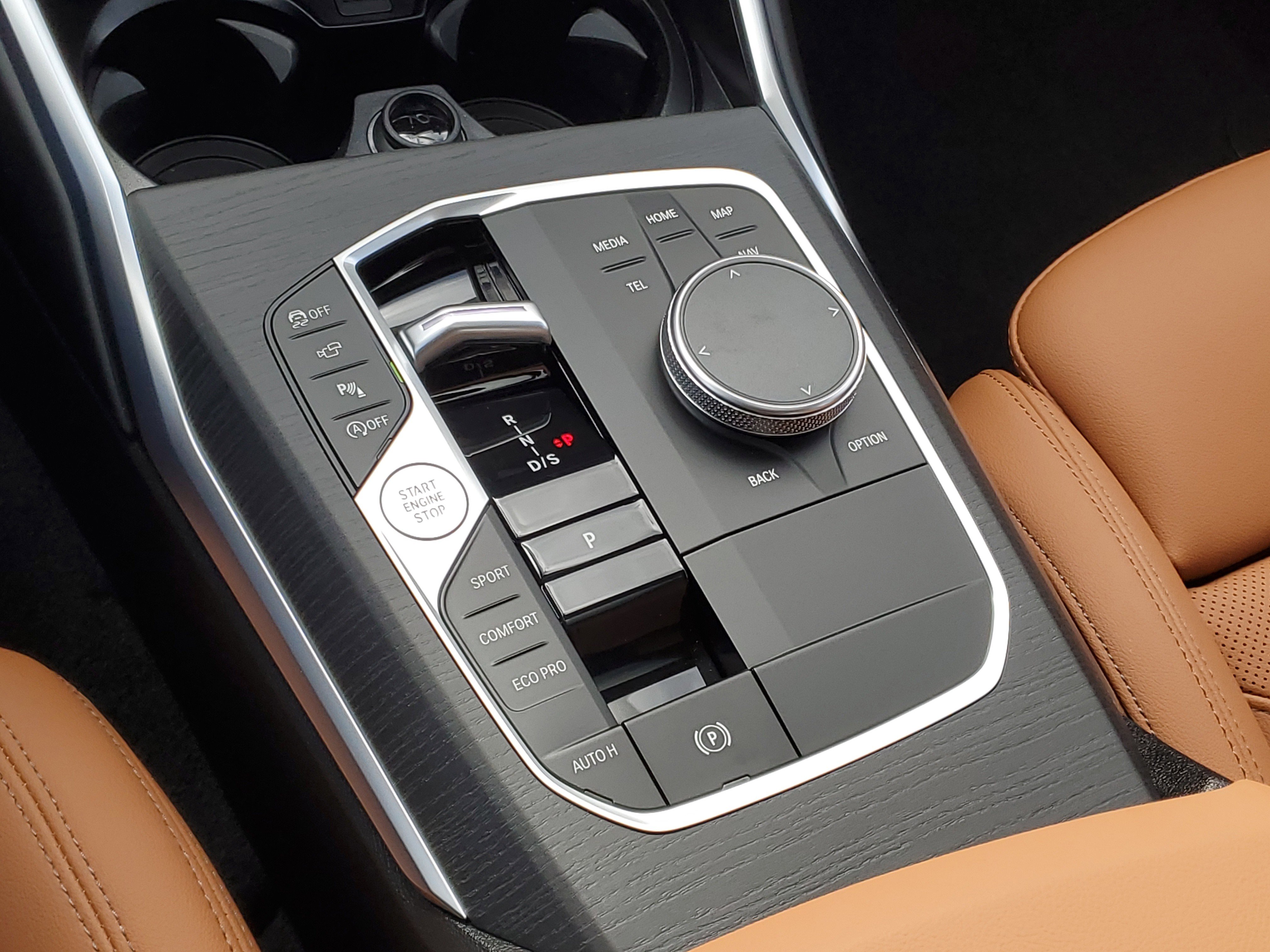 New 2026 BMW 330i xDrive Sedan w/ Premium Package image 20