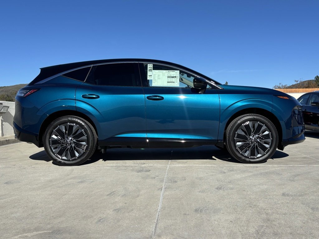 New 2026 Nissan Murano Platinum image 2
