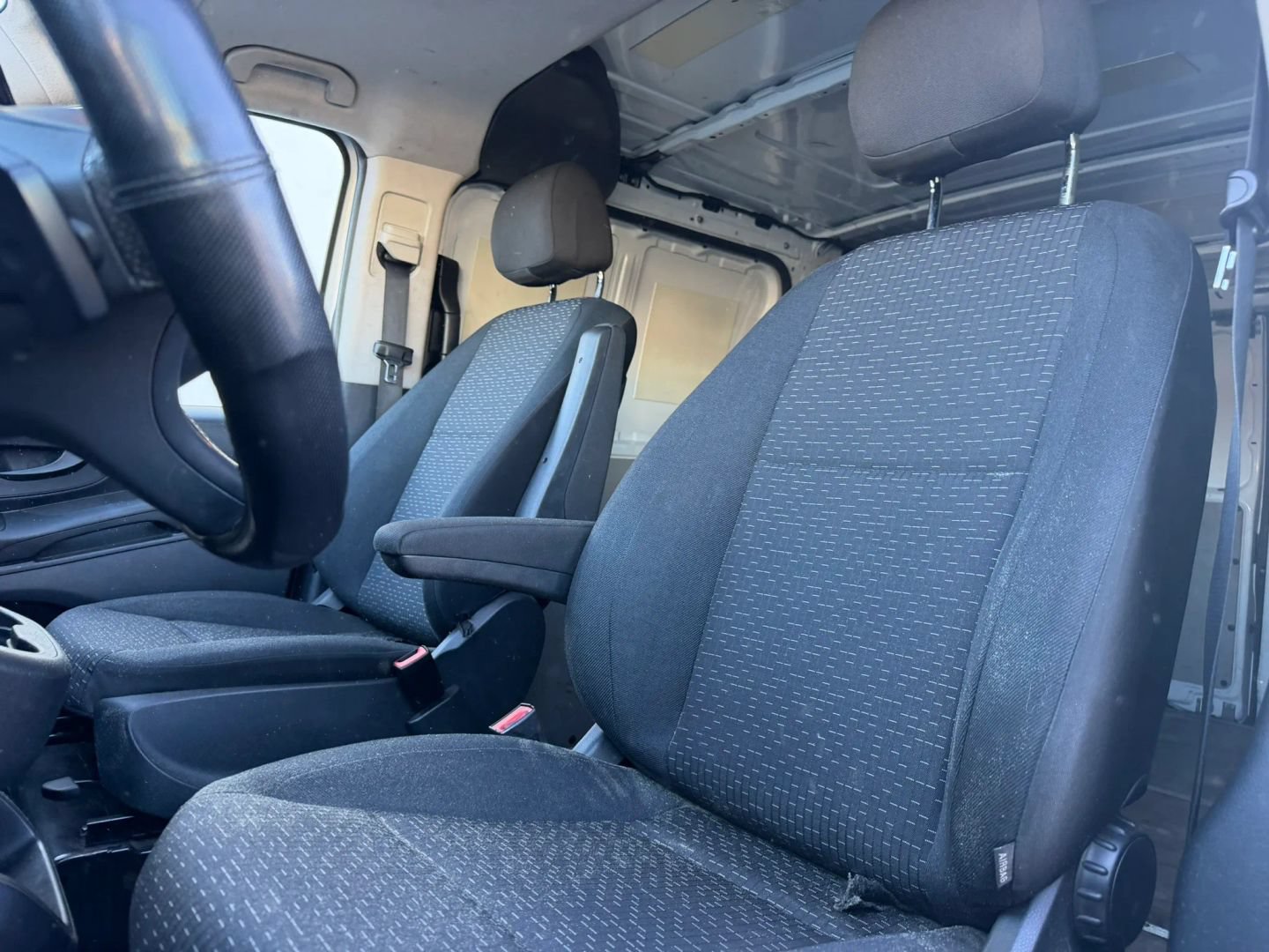 Used 2022 Mercedes-Benz Metris image 10