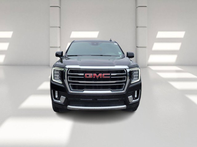 Used 2023 GMC Yukon XL SLT w/ SLT Premium Package RWD image 2