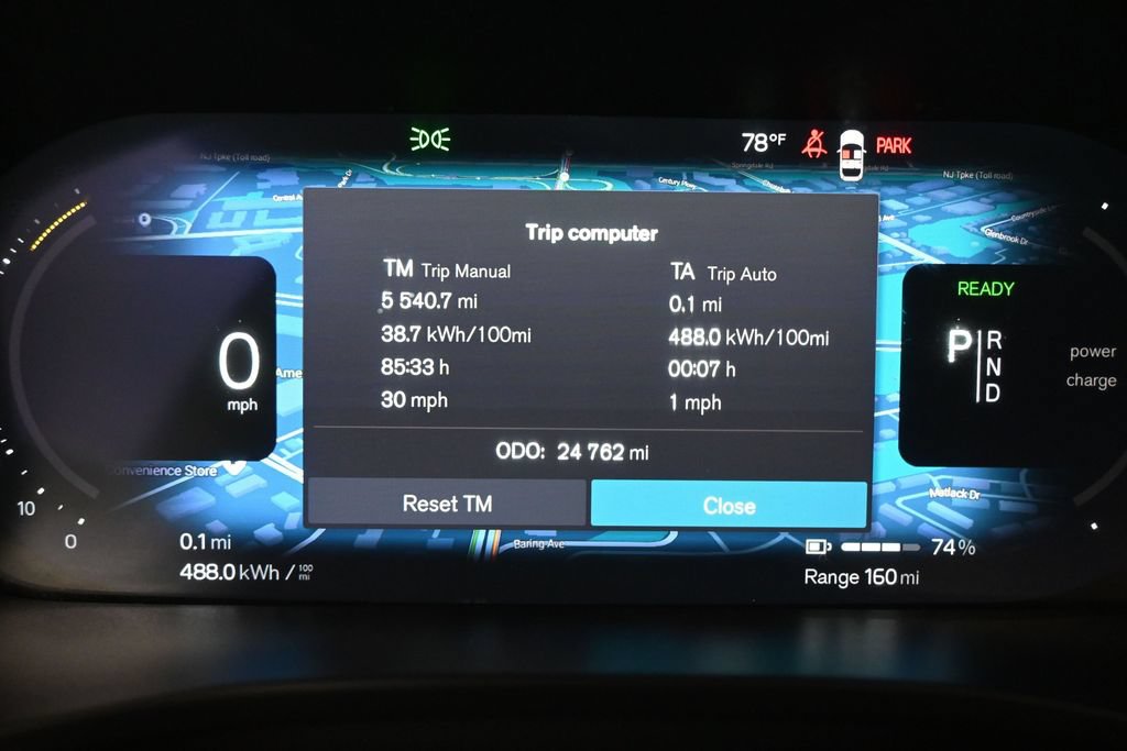 Used 2023 Volvo C40 P8 Recharge Ultimate AWD/4WD image 16