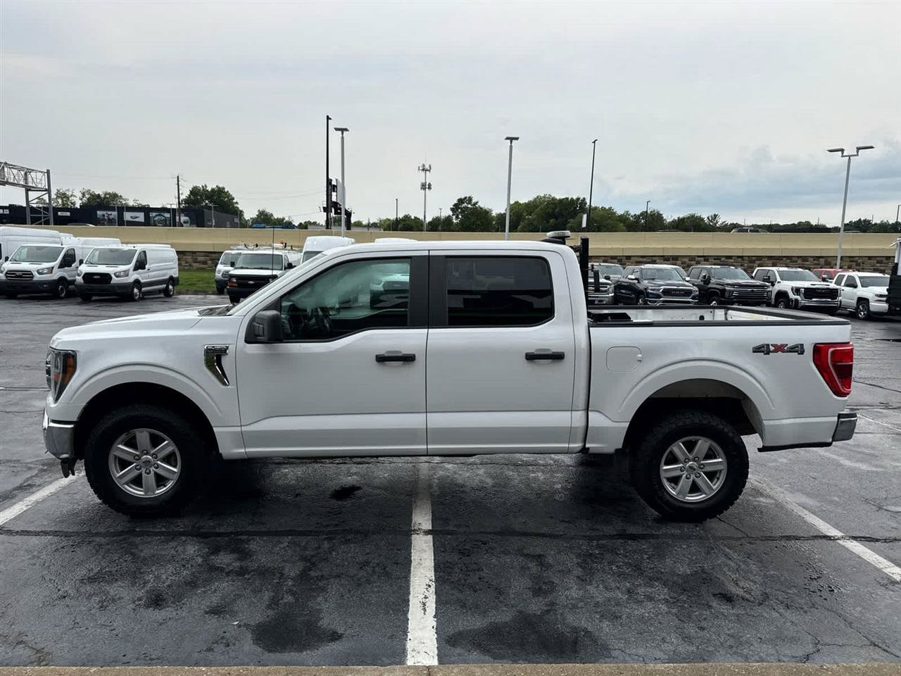 Used 2023 Ford F150 XLT w/ Trailer Tow Package AWD/4WD image 5