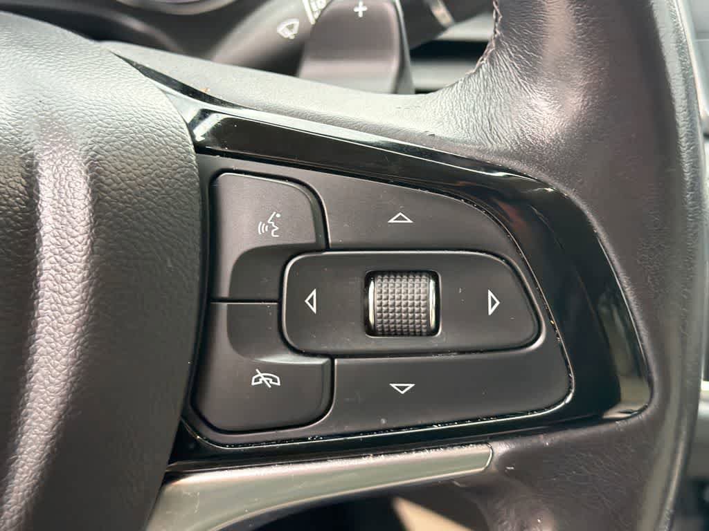 Used 2023 Buick Enclave Essence w/ Experience Buick Package image 25