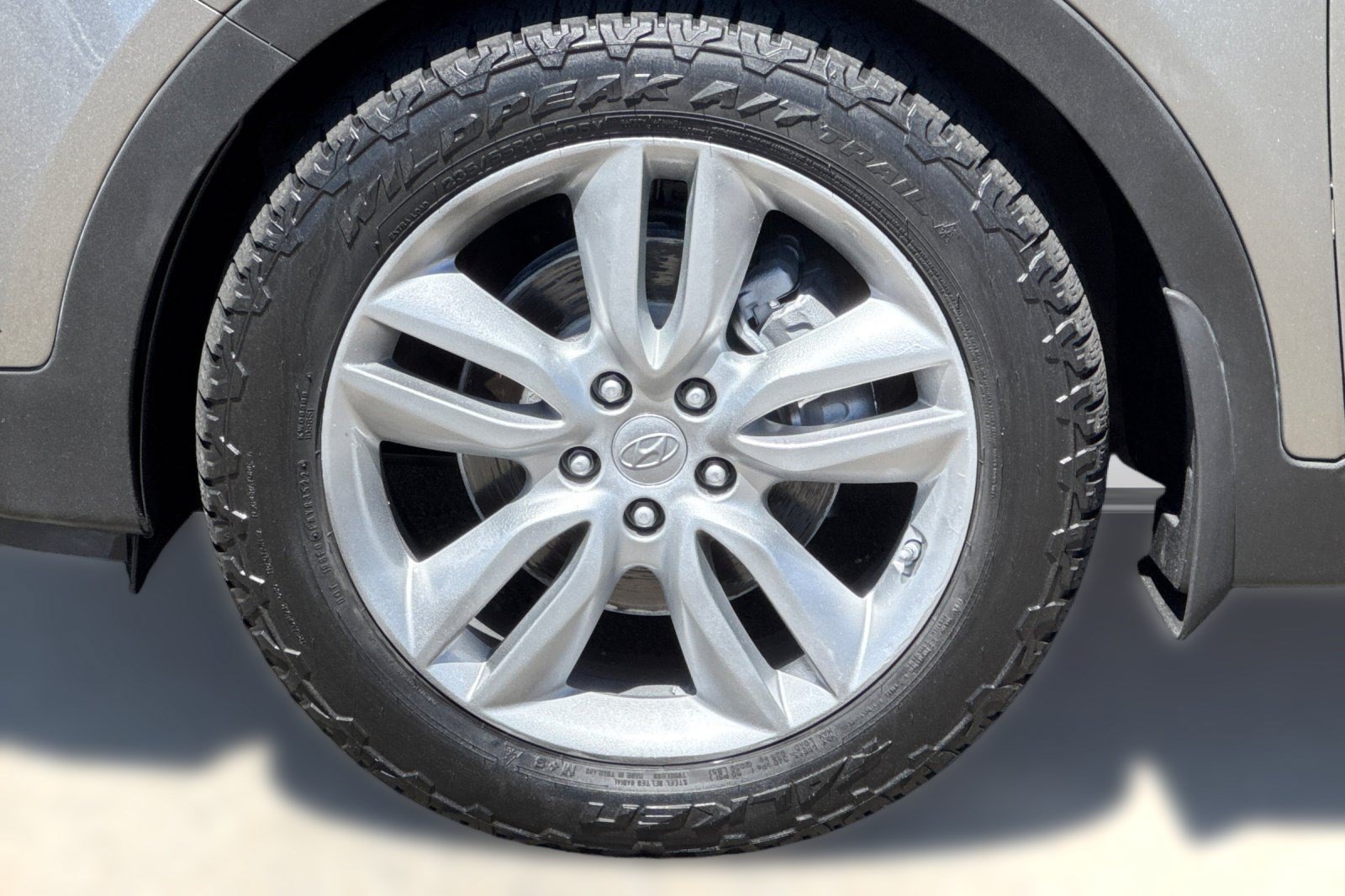Used 2013 Hyundai Santa Fe Sport 2.0T AWD/4WD image 12