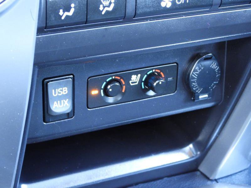 Used 2016 Toyota 4Runner Limited image 59