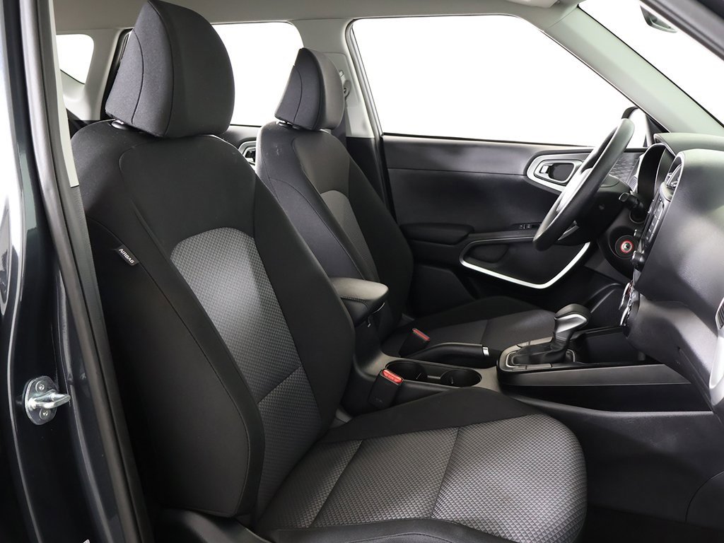 Used 2024 Kia Soul LX w/ Option Group 015 image 30
