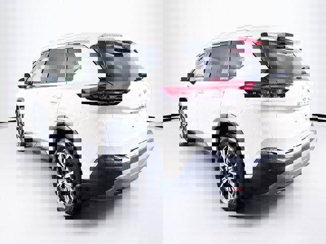 Certified 2023 Nissan Rogue SV w/ SV Premium Package image 7