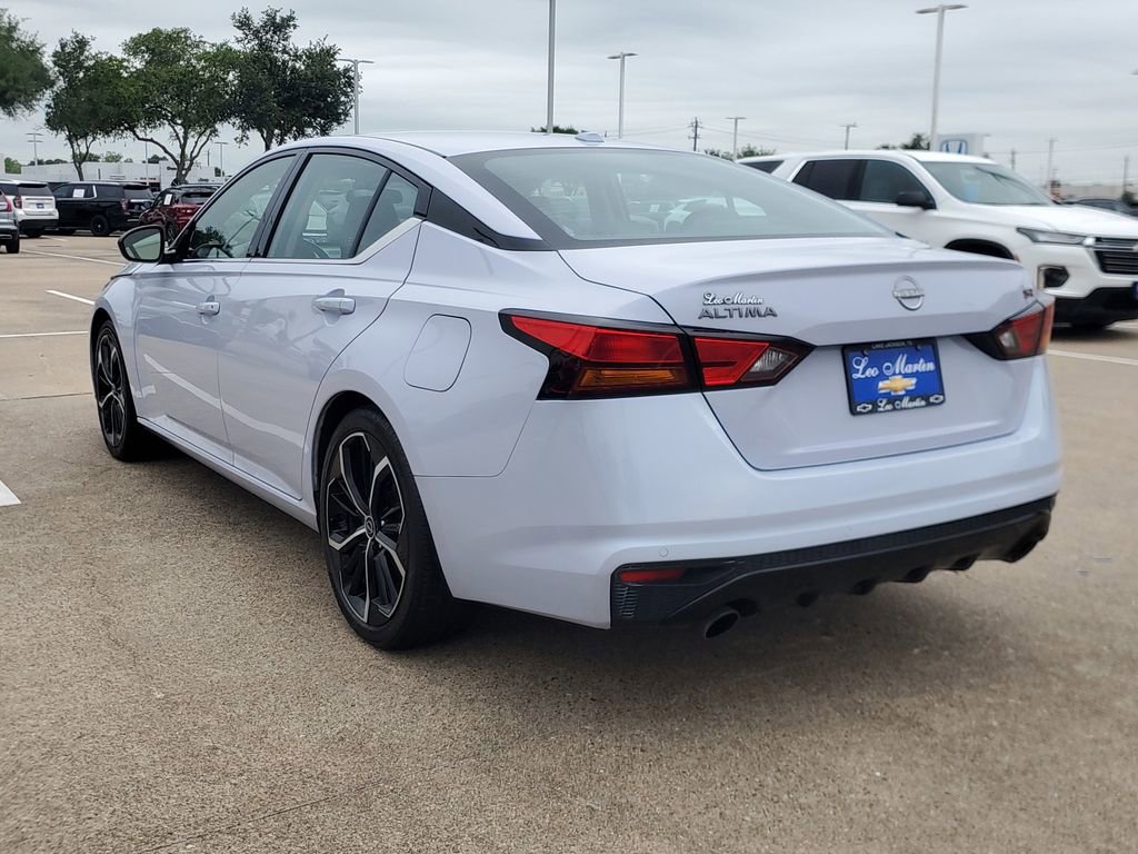 Used 2024 Nissan Altima 2.5 SR FWD image 5