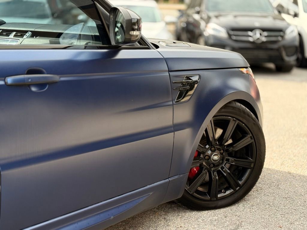 Used 2018 Land Rover Range Rover Sport HSE Dynamic image 12