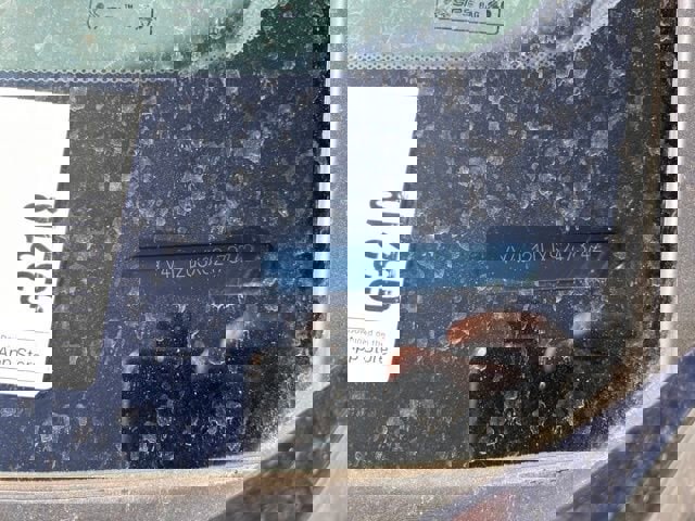 Used 2025 Volvo XC40 B5 Core image 5