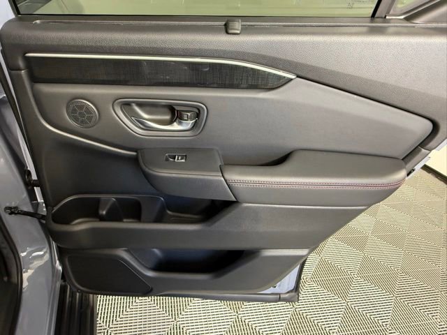 Used 2025 Honda Pilot Black Edition image 45