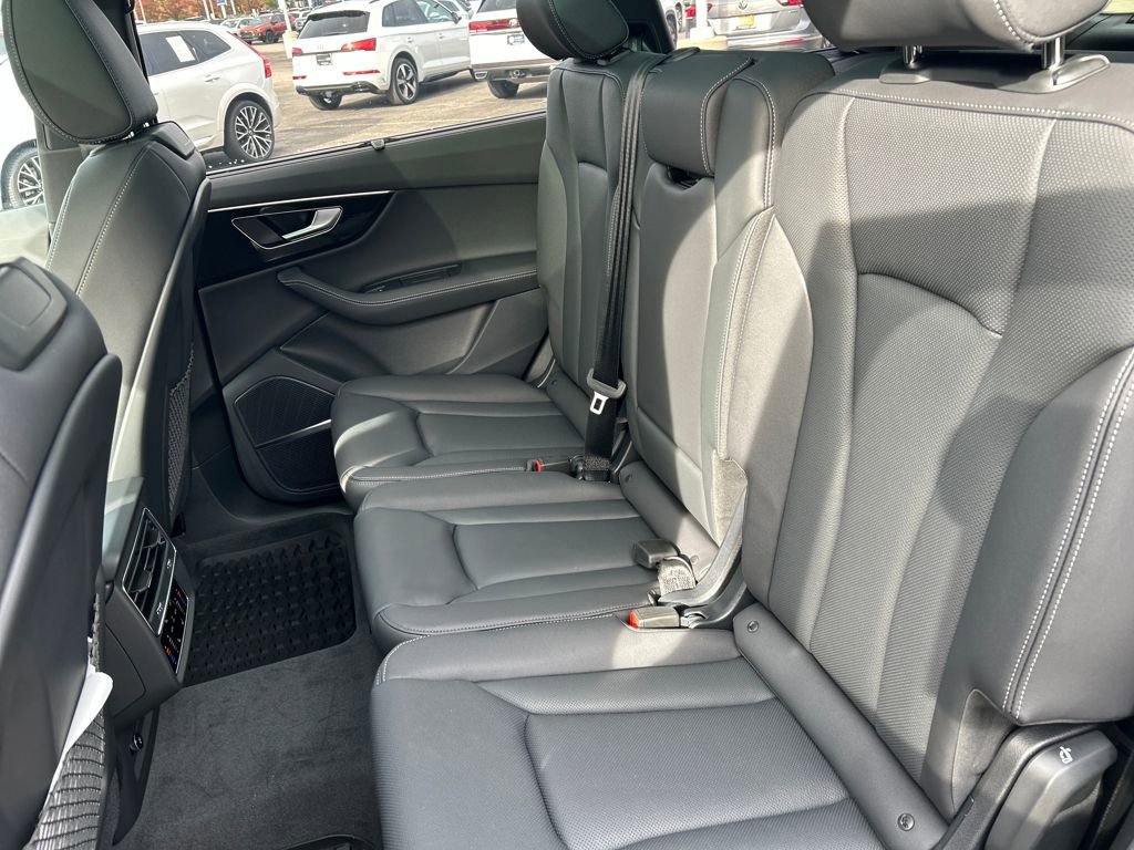New 2026 Audi Q7 3.0T Premium Plus image 13