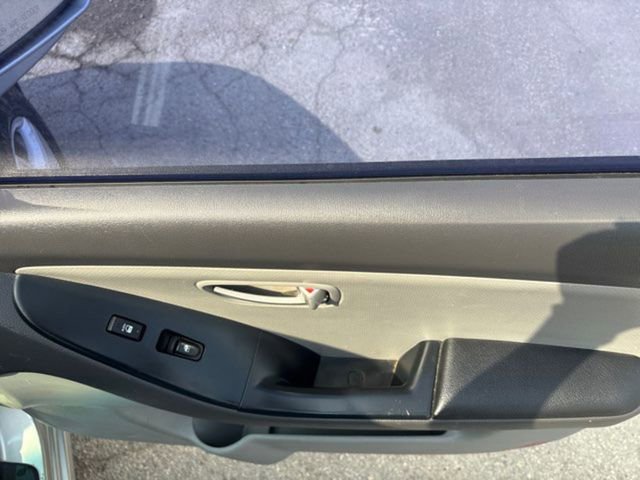 Used 2009 Hyundai Elantra GLS image 39