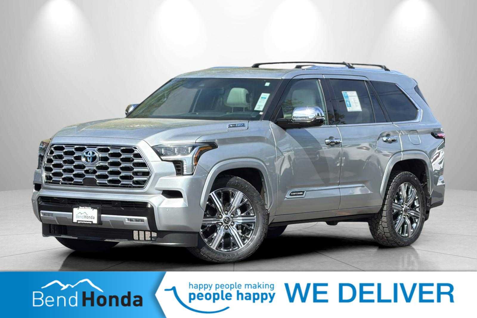 Used 2023 Toyota Sequoia Capstone AWD/4WD image 1