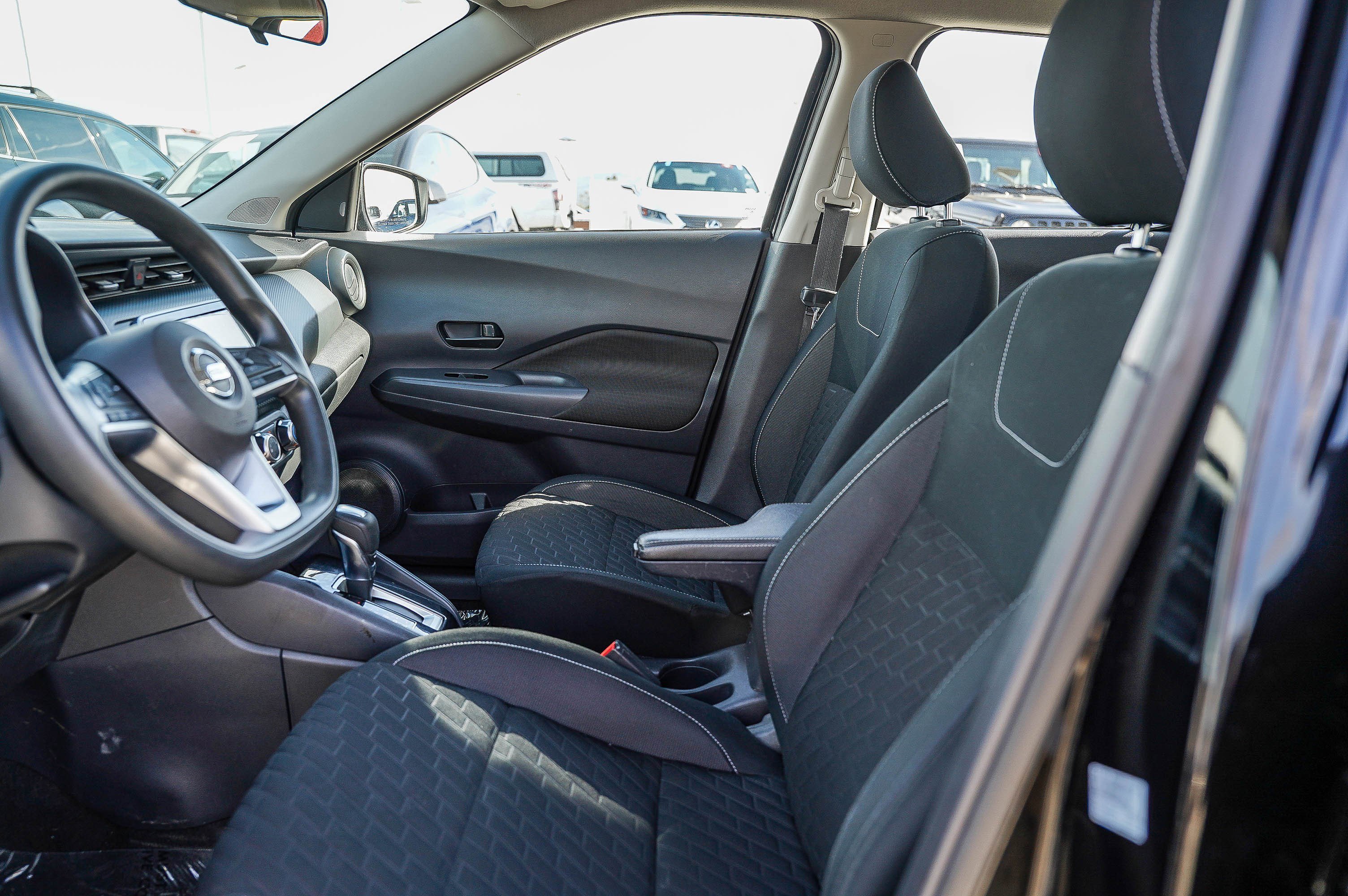 Used 2021 Nissan Kicks S image 18