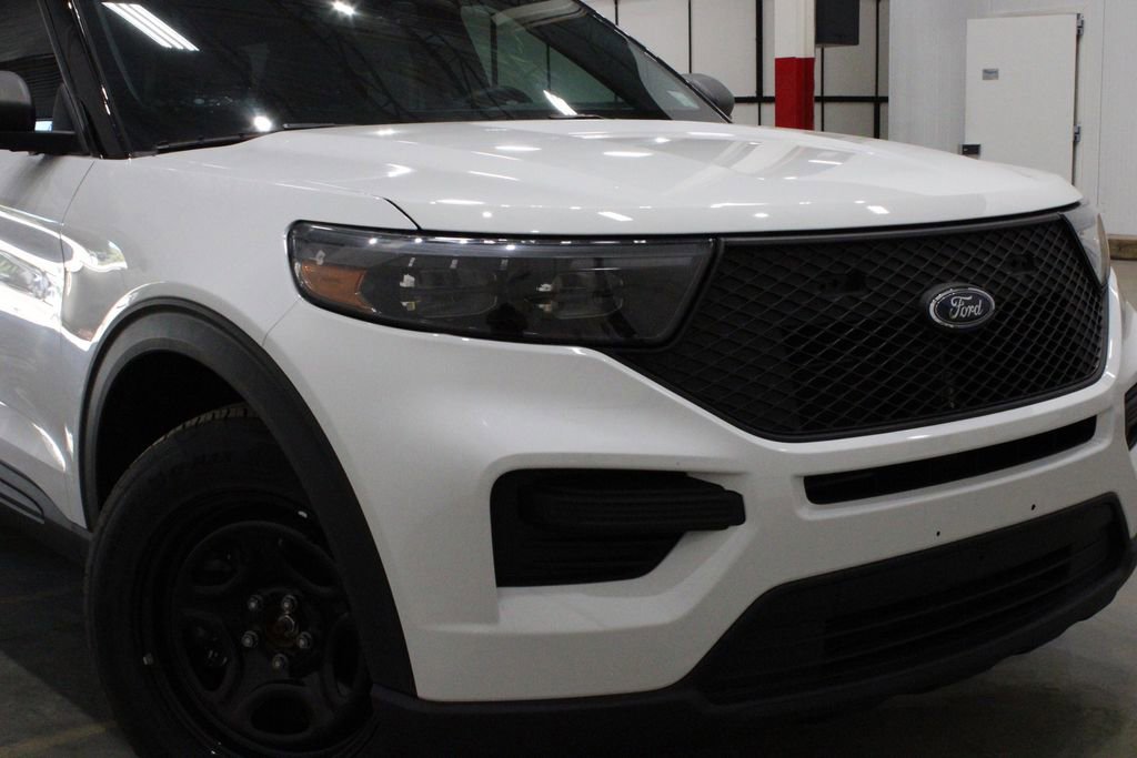 Used 2023 Ford Explorer 4WD Police Interceptor w/ Ultimate Wiring Package image 35