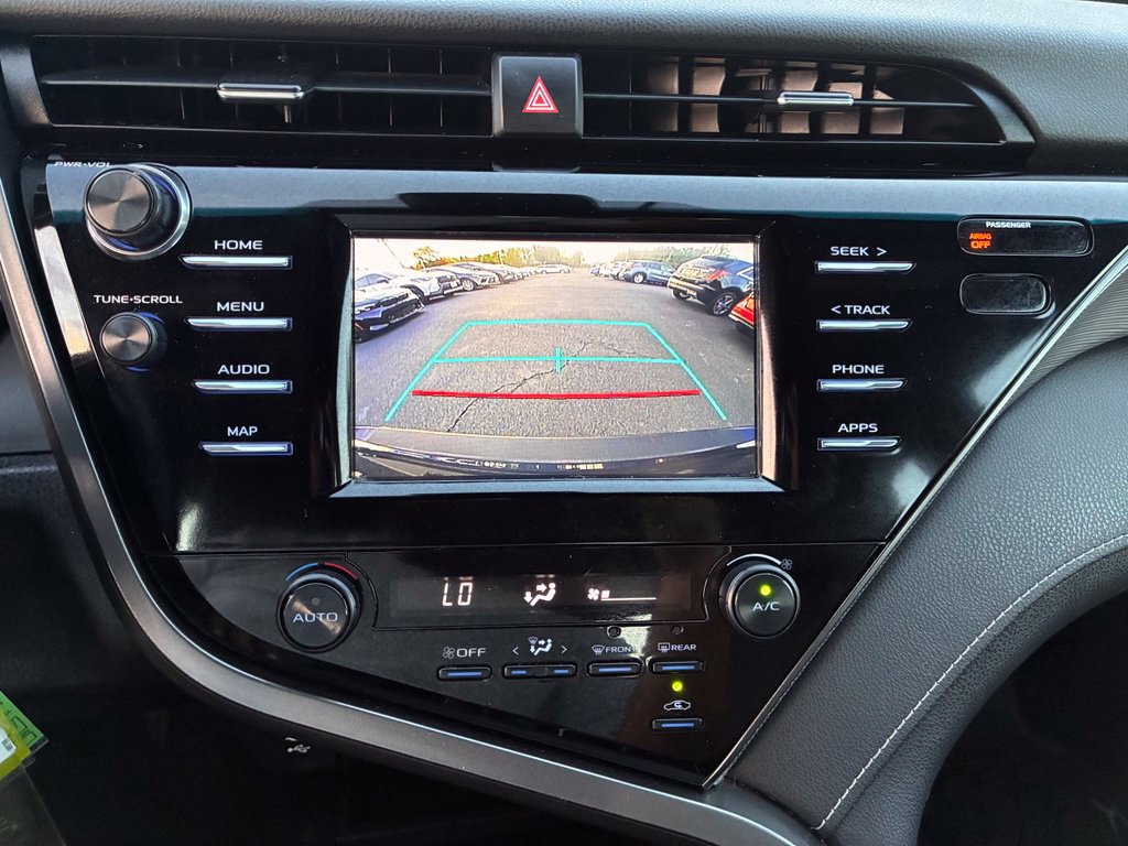 Used 2019 Toyota Camry SE FWD image 35