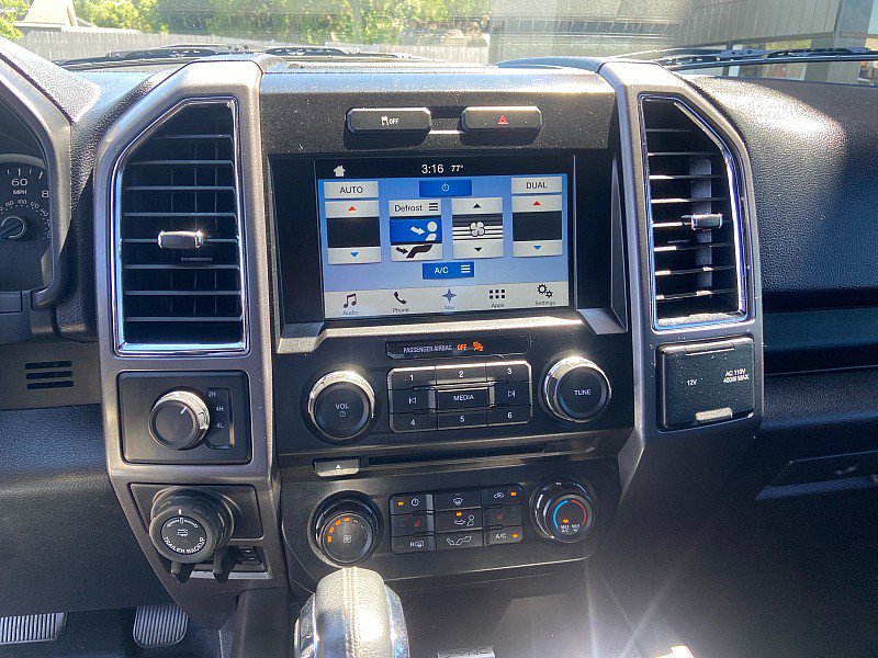 Used 2016 Ford F150 XLT w/ Equipment Group 302A Luxury AWD/4WD image 15