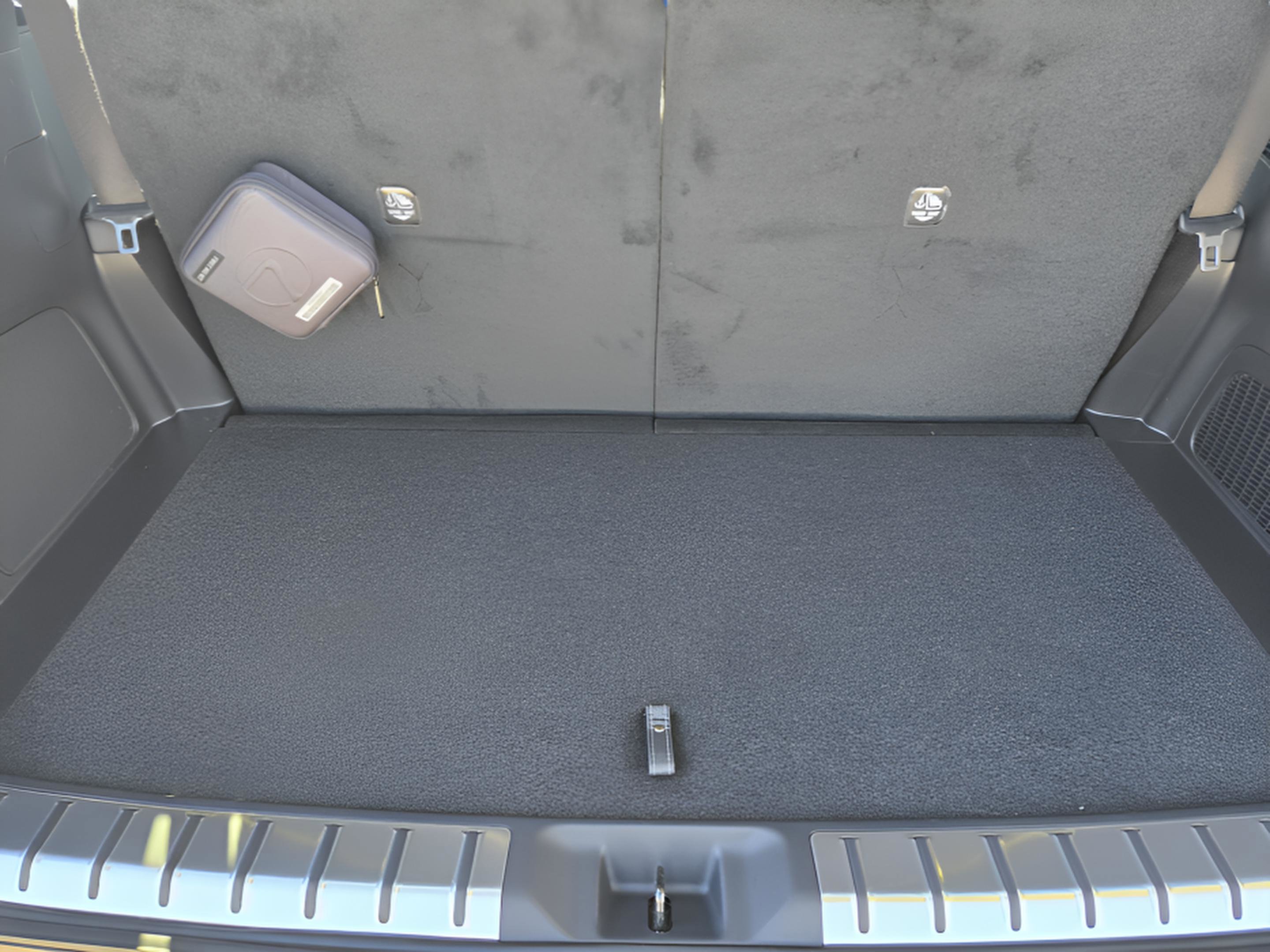 New 2026 Lexus TX 500h AWD image 23