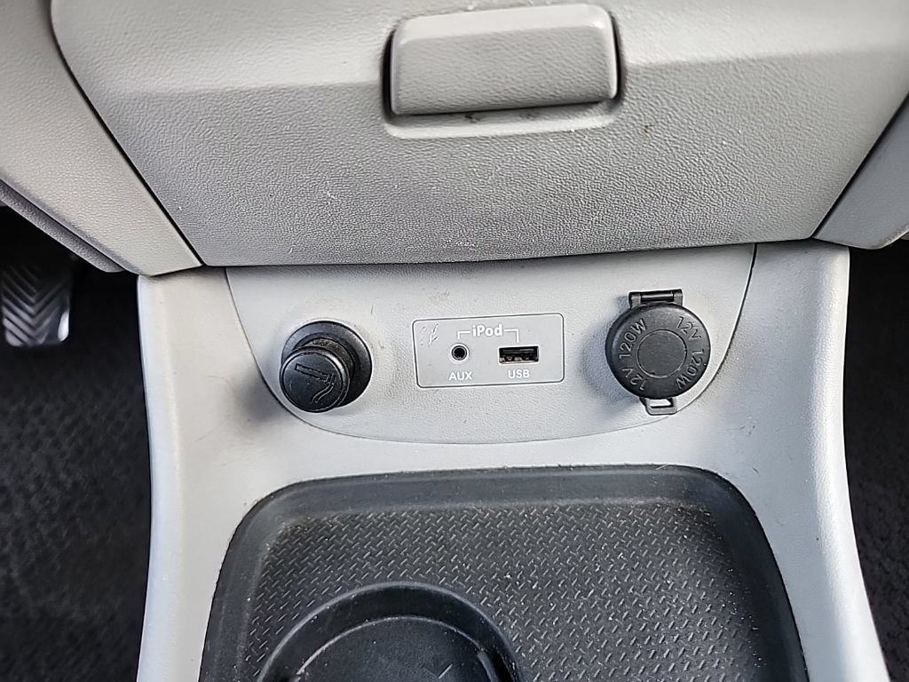 Used 2010 Hyundai Accent GS w/ Premium Pkg 3 FWD image 17