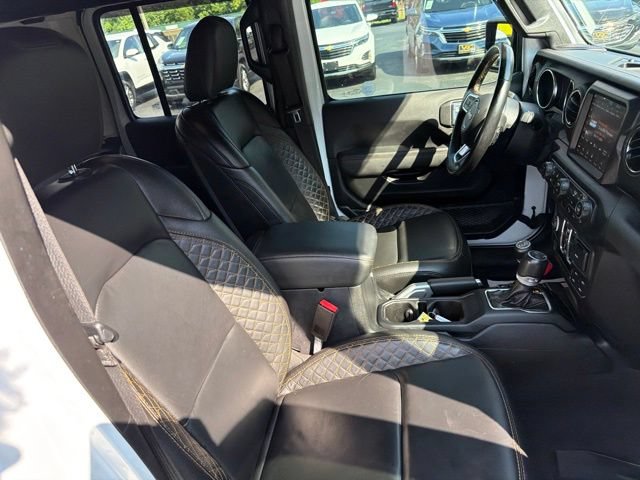 Used 2021 Jeep Wrangler Unlimited Sahara AWD/4WD image 37