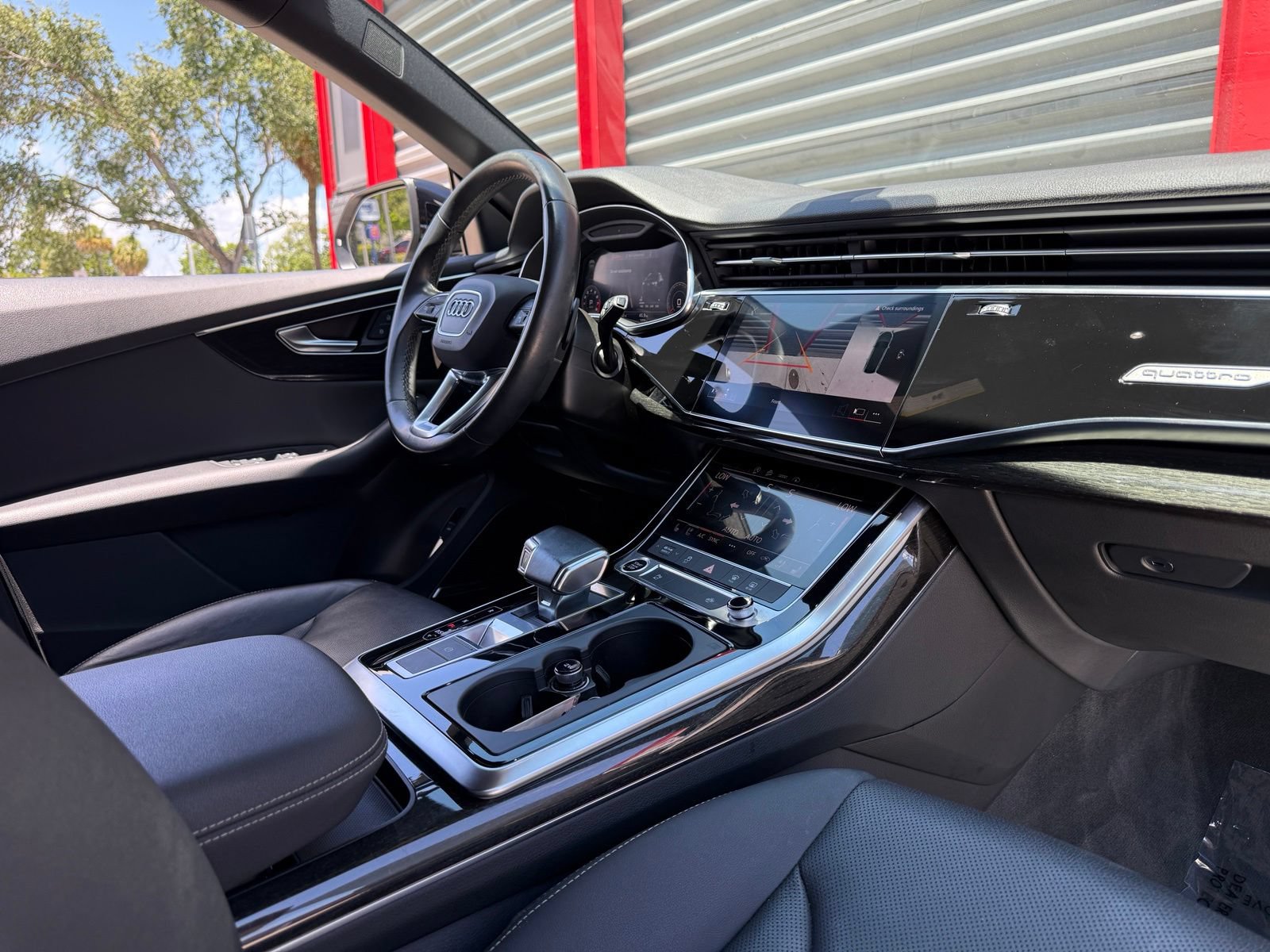 Used 2021 Audi Q8 Premium Plus w/ Premium Plus Package AWD/4WD image 25