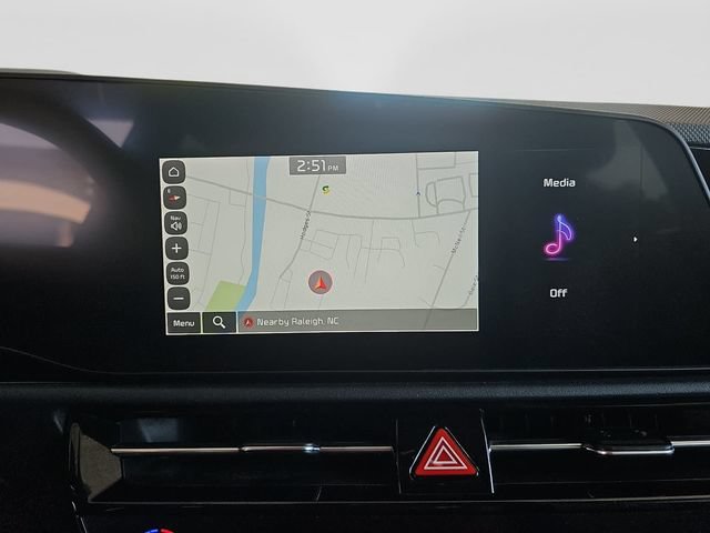 Used 2024 Kia Niro EX Touring FWD image 19