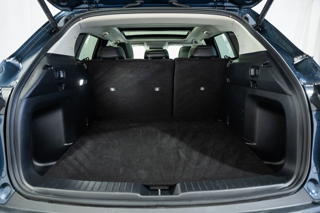 Used 2025 MAZDA CX-50 AWD 2.5 S w/ Premium Package image 11