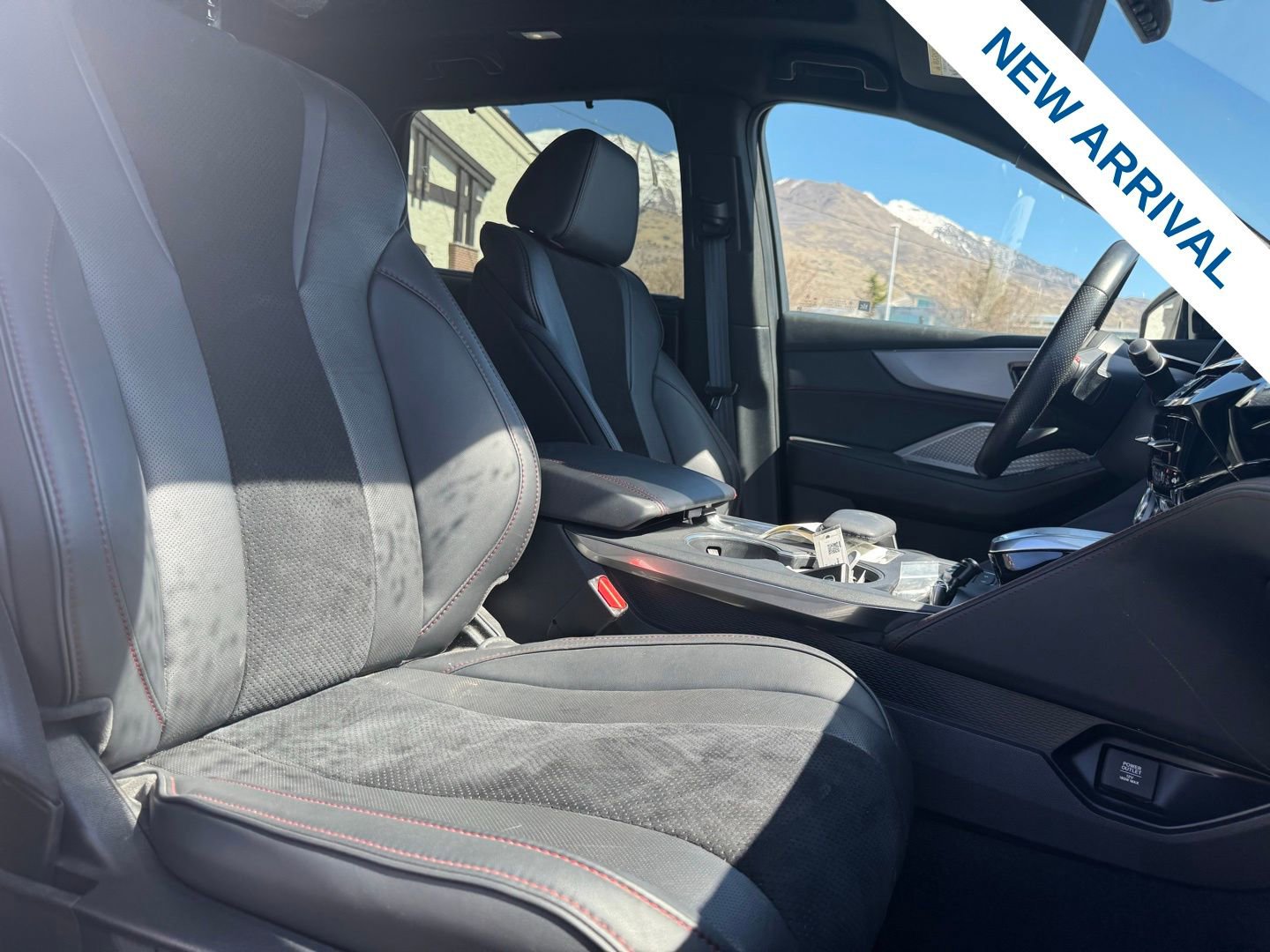 Used 2023 Acura MDX A-Spec image 9