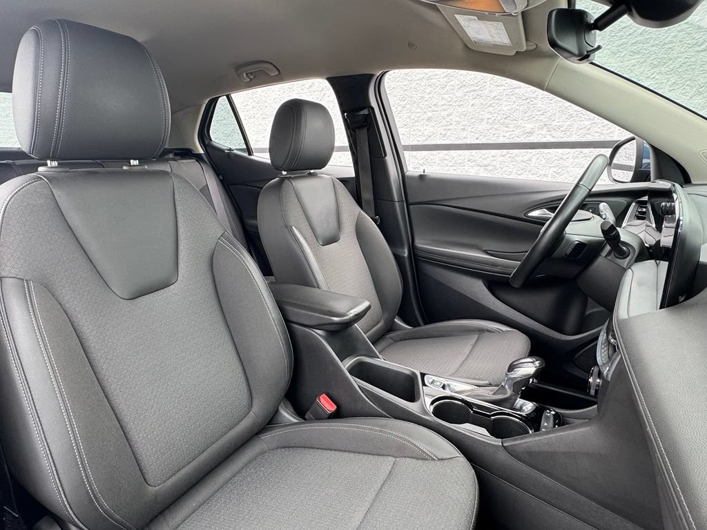 Used 2024 Buick Encore GX Preferred FWD image 26