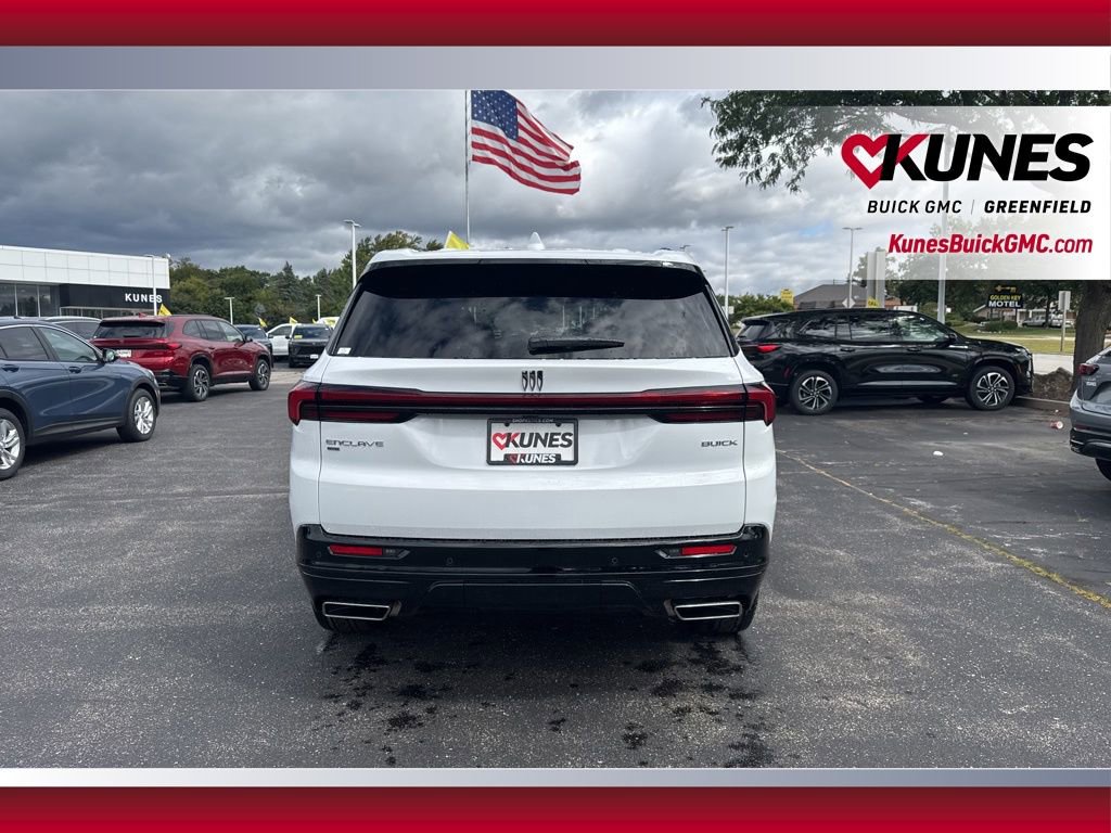 New 2026 Buick Enclave Sport Touring w/ LPO, Floor Liner Package image 4