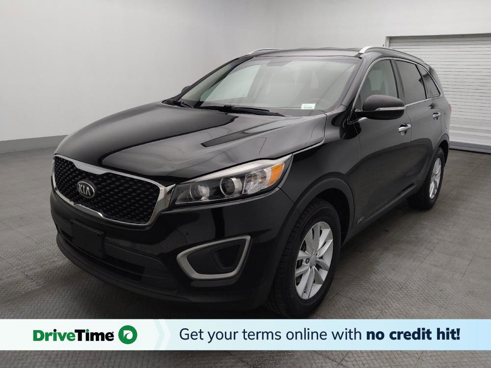 Used 2017 Kia Sorento LX image 1