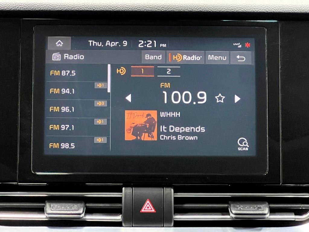 Used 2021 Kia Niro Touring image 22