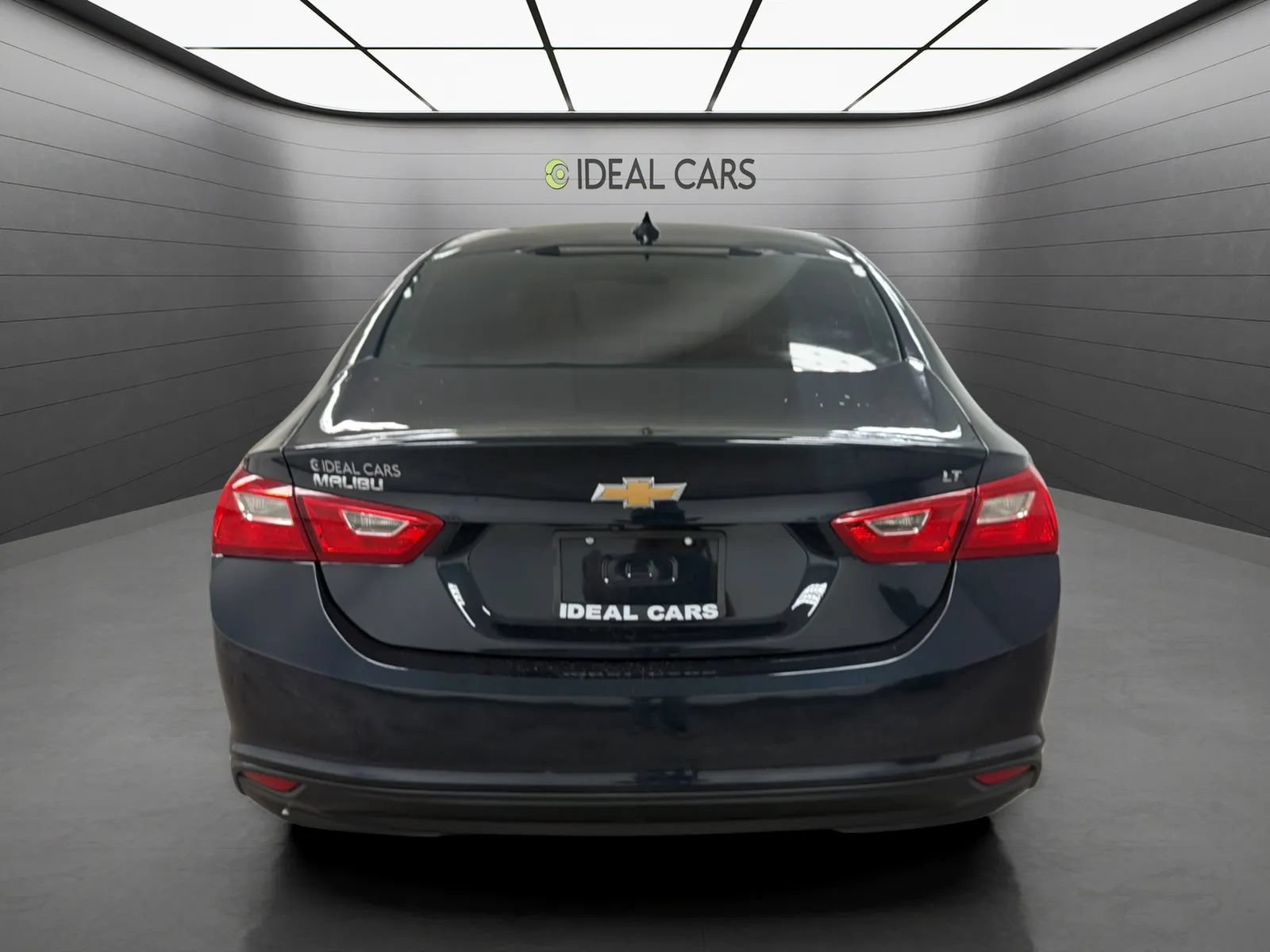 Used 2018 Chevrolet Malibu LT FWD image 6