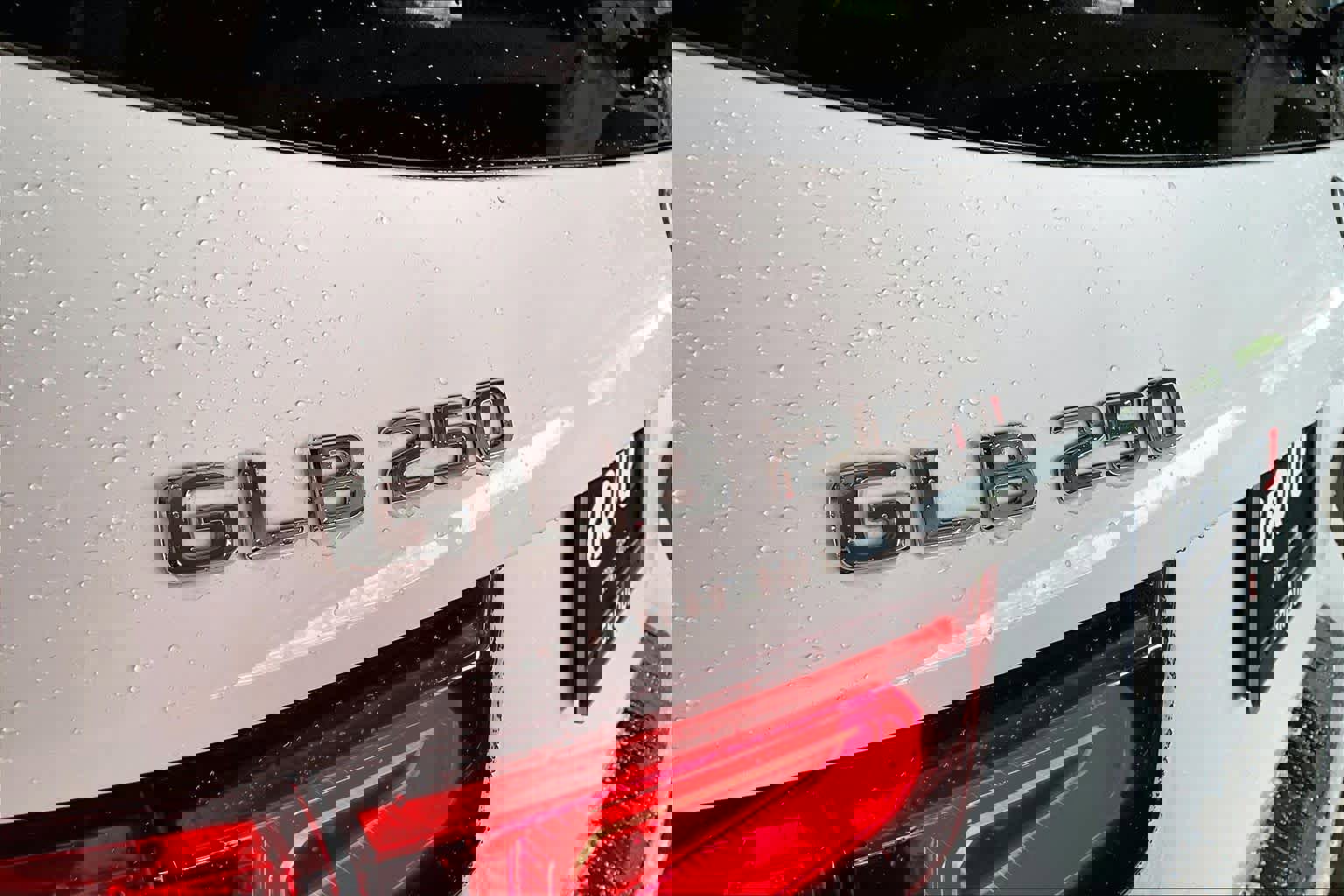 Used 2022 Mercedes-Benz GLB 250 image 9