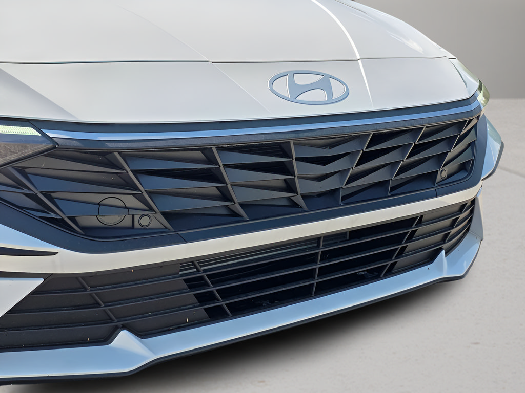 New 2026 Hyundai Elantra Sport FWD image 9