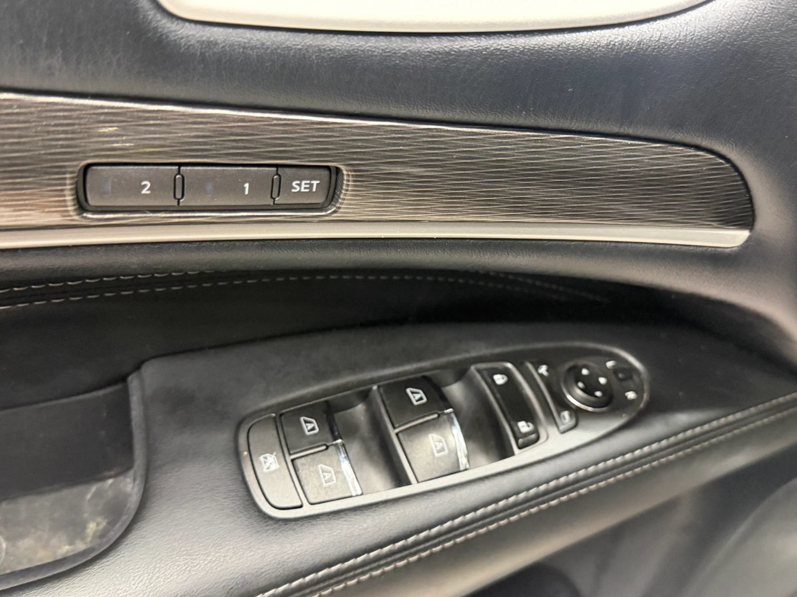 Used 2020 INFINITI QX60 Luxe AWD/4WD image 23