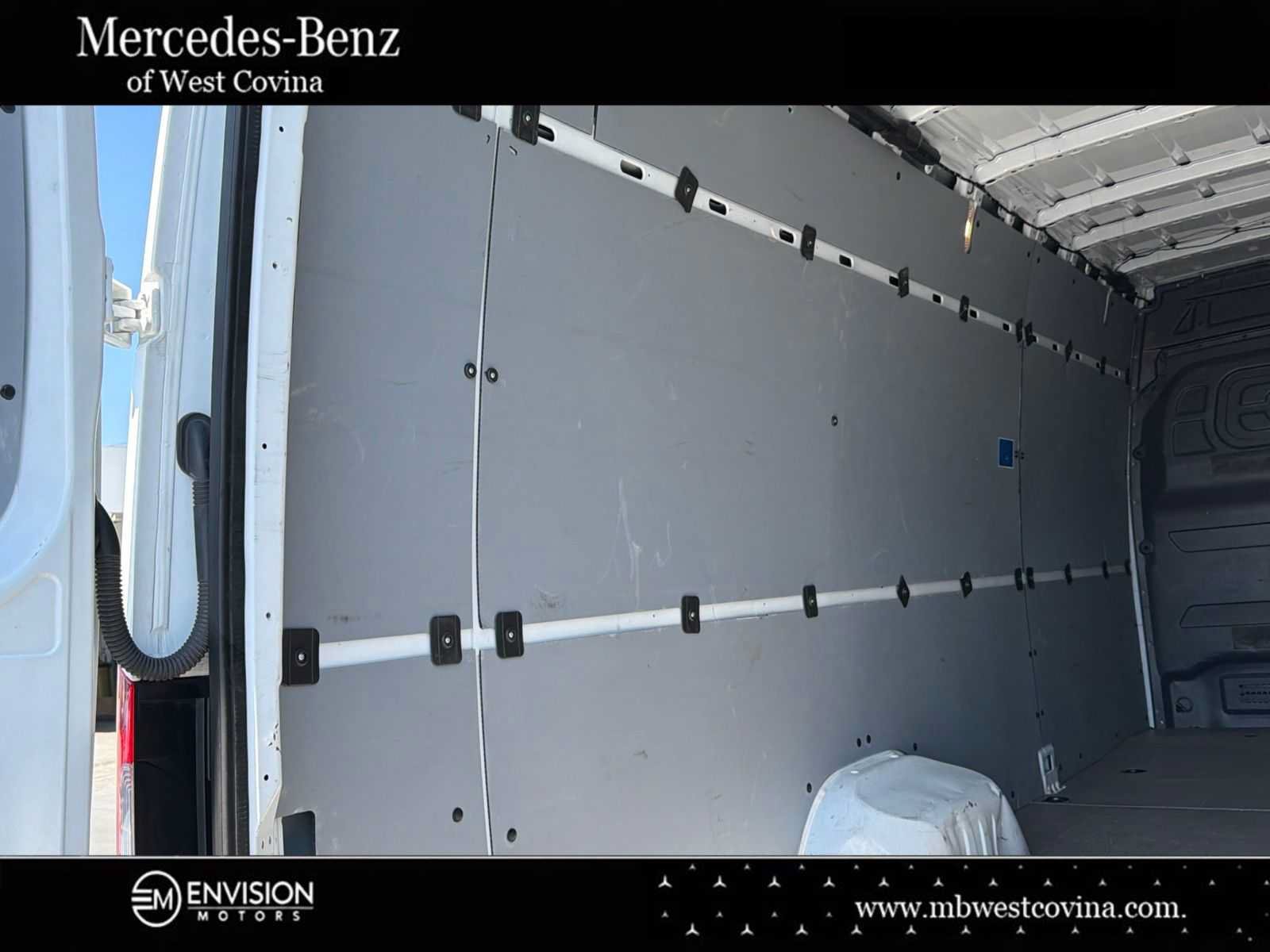 Used 2024 Mercedes-Benz Sprinter 3500 image 16