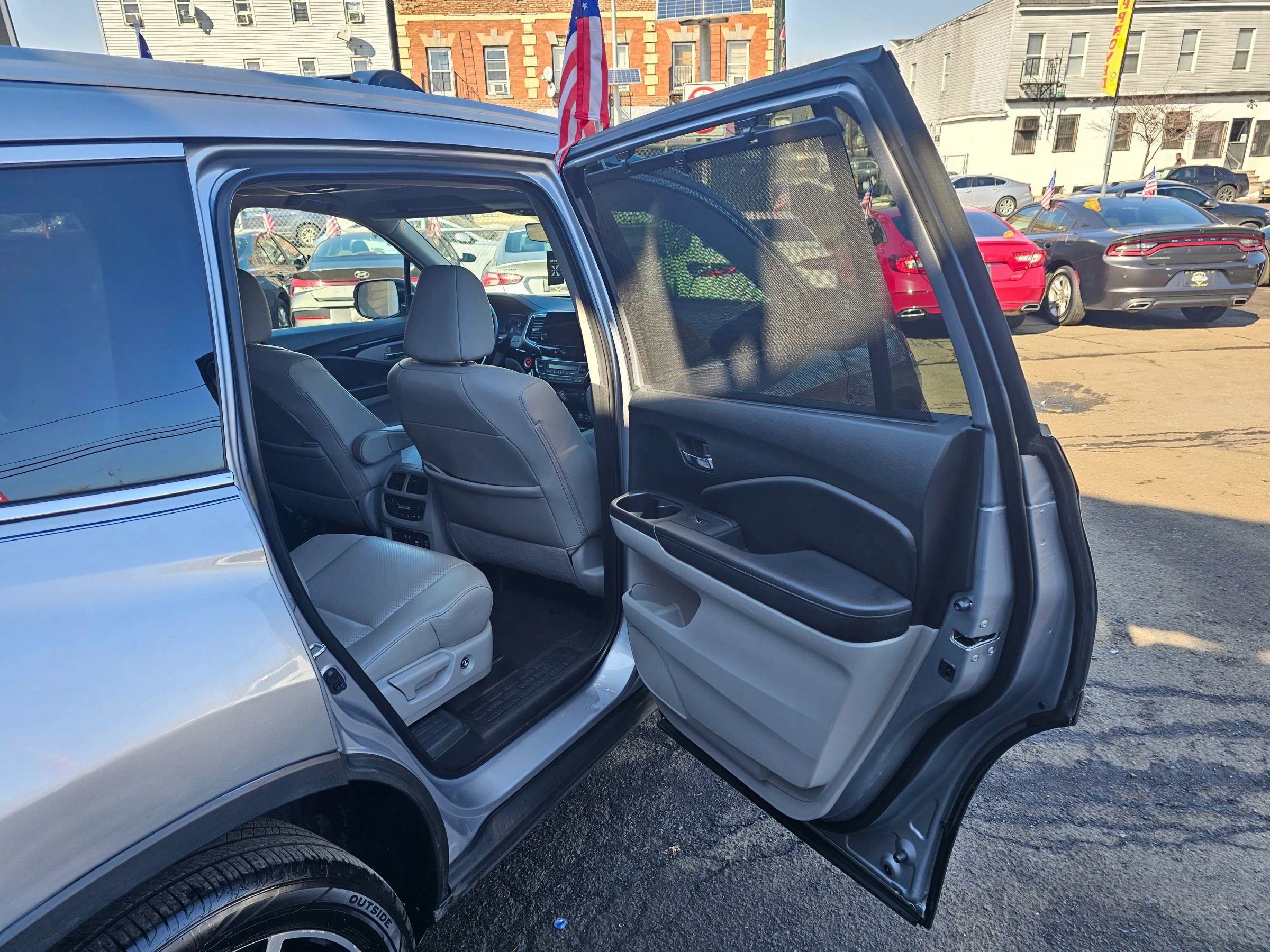 Used 2020 Honda Pilot Elite image 12