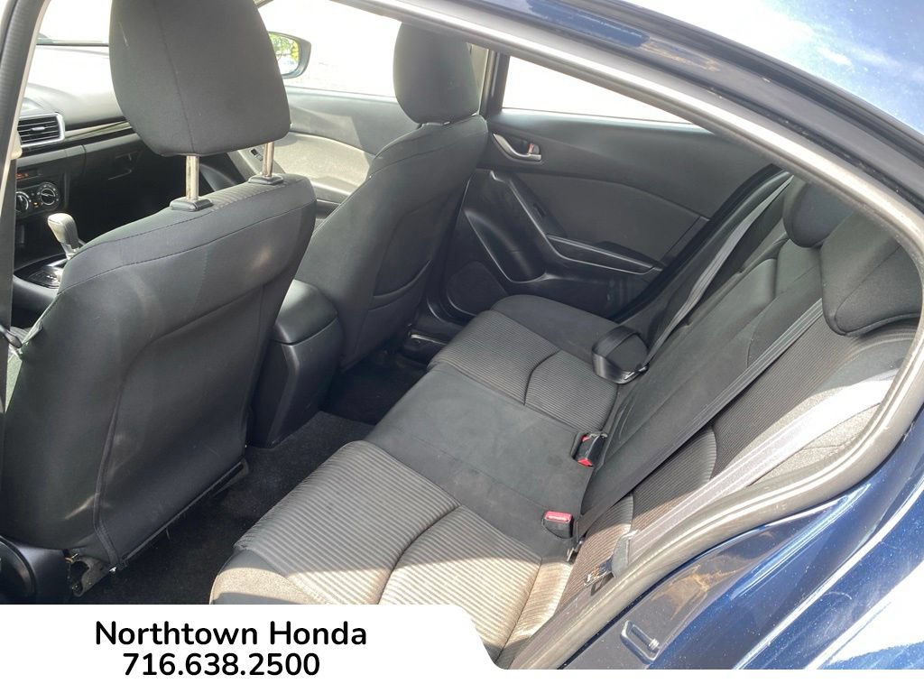 Used 2016 MAZDA MAZDA3 i Sport w/ Preferred Equipment Package FWD image 13