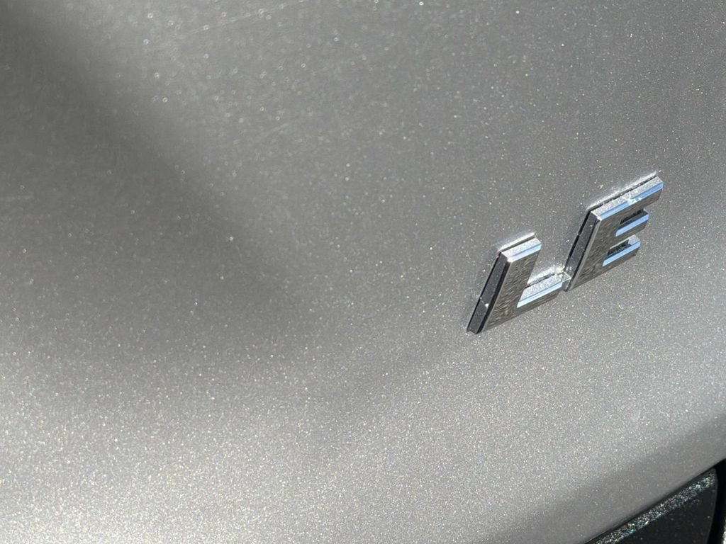 Certified 2025 Toyota RAV4 LE FWD image 7