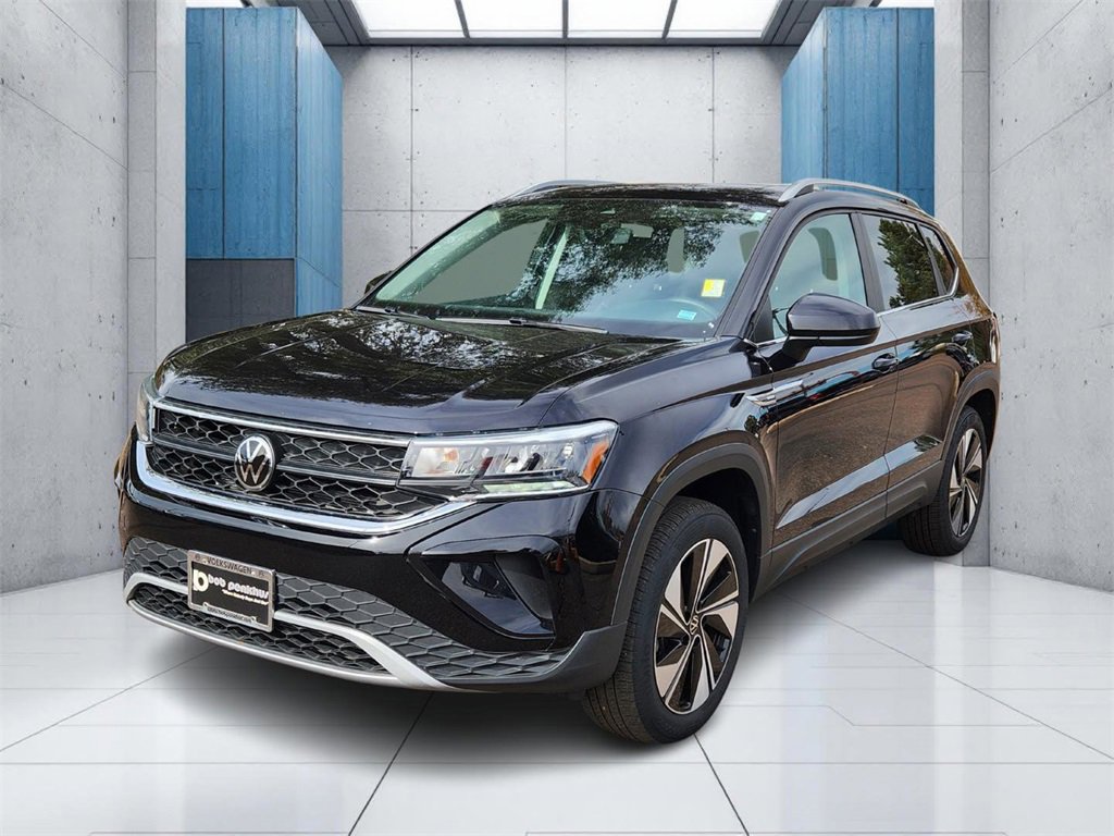 New 2024 Volkswagen Taos SE image 26